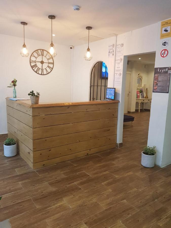 Mozaik Lloret Guest house